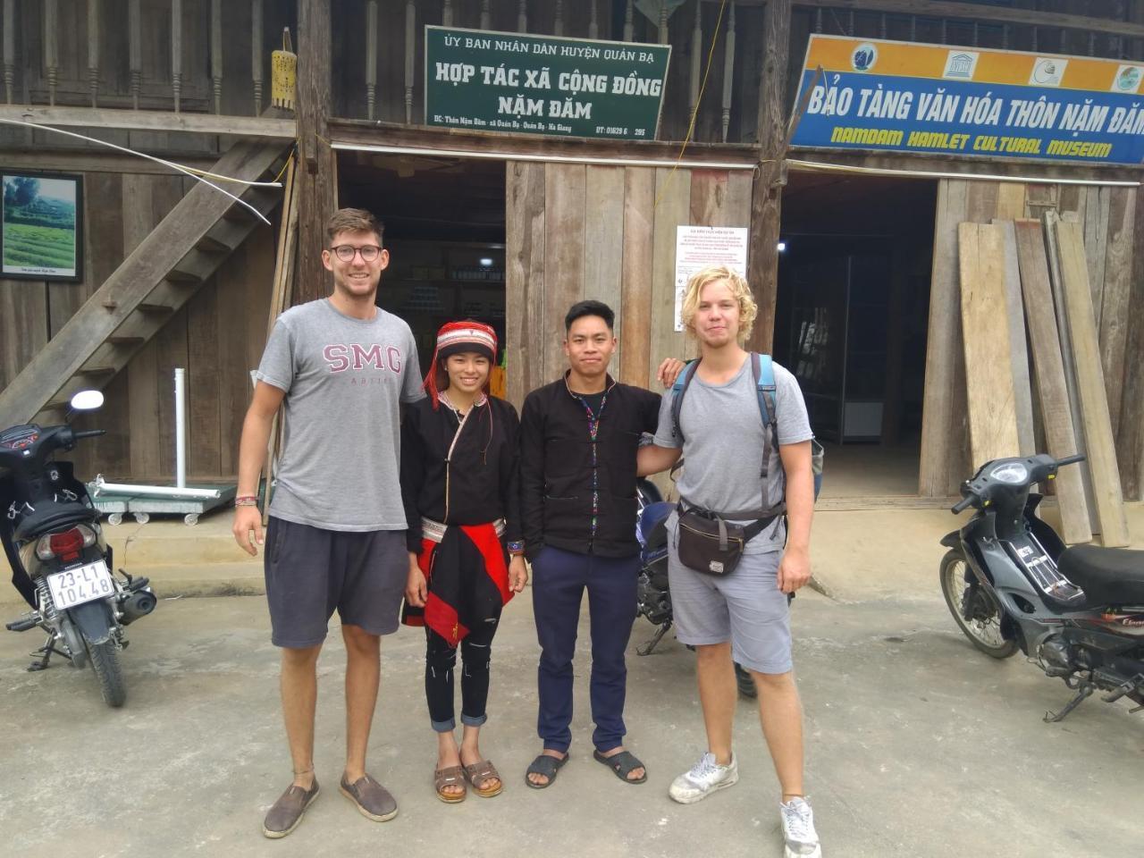 Toong Homestay ハザン エクステリア 写真